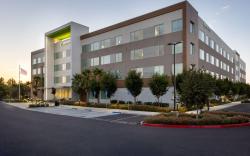 Element Sacramento Airport