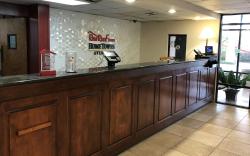 HomeTowne Studios Augusta