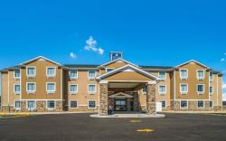 Cobblestone Hotel and Suites - Newport