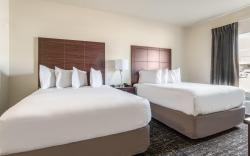 Cobblestone Hotel and Suites - Newport
