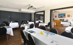 Kennedy Drive Airport Motel