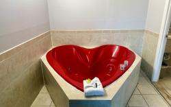 Red Carpet Inn-Stamford