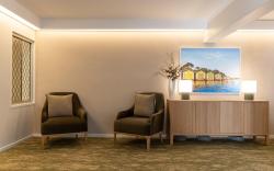 Auckland Rose - Park Hotel