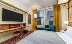 Canopy by Hilton Chicago Central Loop