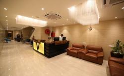 Dazzling Hotel