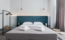 Enattica Monastiraki Living