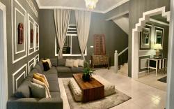 Cozy 5 bedroom villa
