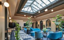 Hotel Provinces Opera