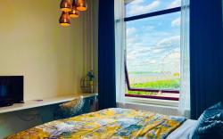 Riverview Studio in Historical Heart of Antwerp