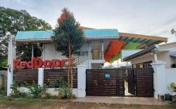 RedDoorz @ Buena's Pension Palawan