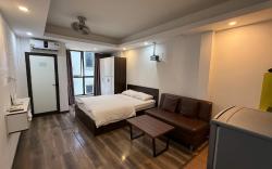 Era Apartment Ha Yen Quyet