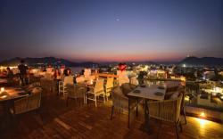 OTC By 4 Lal Ghat - My Downtown Hotels