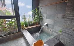 礁溪頑溫泉民宿