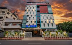 FabHotel Greenwood Xpress Inn - Nr. Manipal Hospital