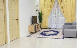 Nuria Padang Serai Homestay ( MUSLIM ONLY) 