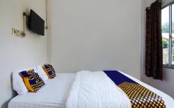SPOT ON 91598 Oklahoma Homestay Syariah