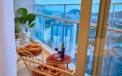 Apartment with 2 Bedrooms The Song View Sea and City
