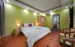 Golden Lotus AirportHotel