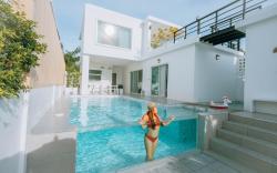 Beige Huahin