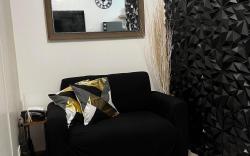 Lovely 1BR Condo @SM Southmall 100mbps Netflix D+