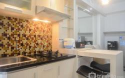 Comfort Living 2BR Room @ Bassura City By Travelio