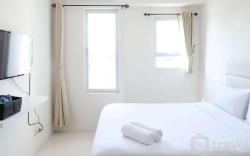 Best Comfy Studio at Puncak Kertajaya By Travelio