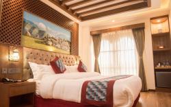 Everest Boutique Hotel