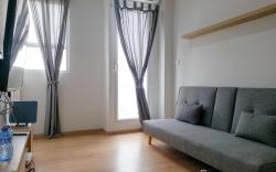 Minimalist Cozy 2BR at La Hub City Apt By Travelio