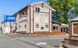 Americas Best Value Inn Avenel Woodbridge
