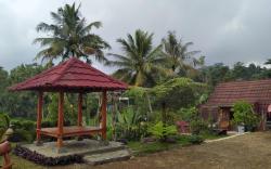 VILLA  RANCA CIATER    GARDEN VIEW 