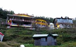 Apple Orchard Resort Dhanaulti