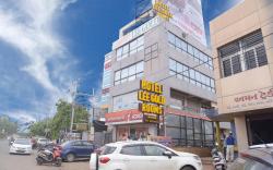Hotel Lee Gold 