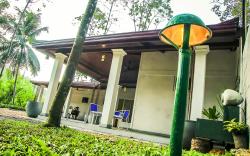 Graten Tea Gardens Bungalow