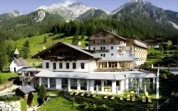 Almwellness-Resort Tuffbad