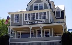 The Lakeview Inn & Cottages
