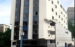 Cresta Inn