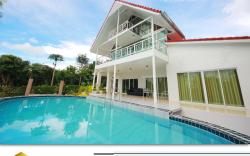 Paikan Botanic House, Sattahip