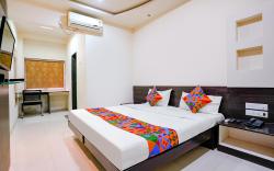 FabHotel Regent Inn - Nr. SkyWalk Bridge