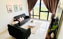 Holiday House @ JB Mosaic 3BRoom 8-13Pax (Wifi)