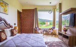StayVista at Hillside Paradise