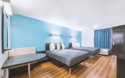 Blue Way Inn & Suites By Jasper Beeville