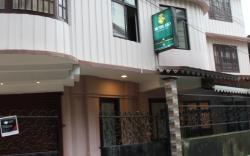 Hotel Leo International