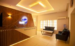 Triple 9 Apartments, Pool & Spa