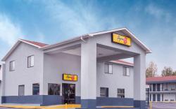 Super 8 By Wyndham Locust Grove