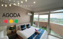 Nicely Riverbank suites apartment 