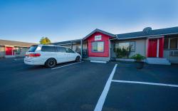 OYO Hotel Portland OR near Airport