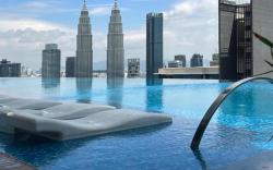 Eaton Residences KLCC by Luna