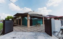 Loh Residence @Pinjistation | 4b4b | 8pax