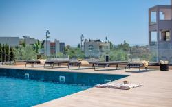 Vacation apartment with beds for up to six and balcony in the sun All yours