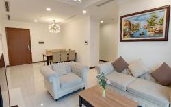 Lak's Plus apartment at Vinhomes Central Park